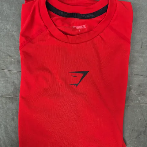 GYM SHARK ELEMENT BASELAYER T-SHIRT IN RED SIZE SMALL