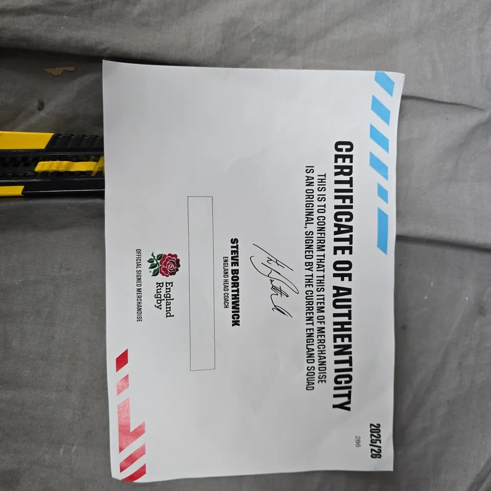 ENGLAND RUGBY OFFICIAL SIGNED CASTORE RUGBY SHIRT 2025/26 – O2