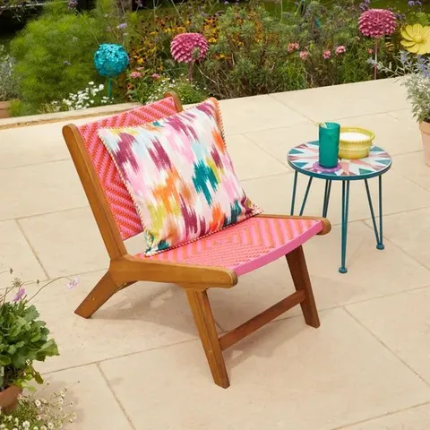 BOXED SOPHIE ROBINSON PAVILION CARNATION AND WATERMELON GARDEN CHAIR