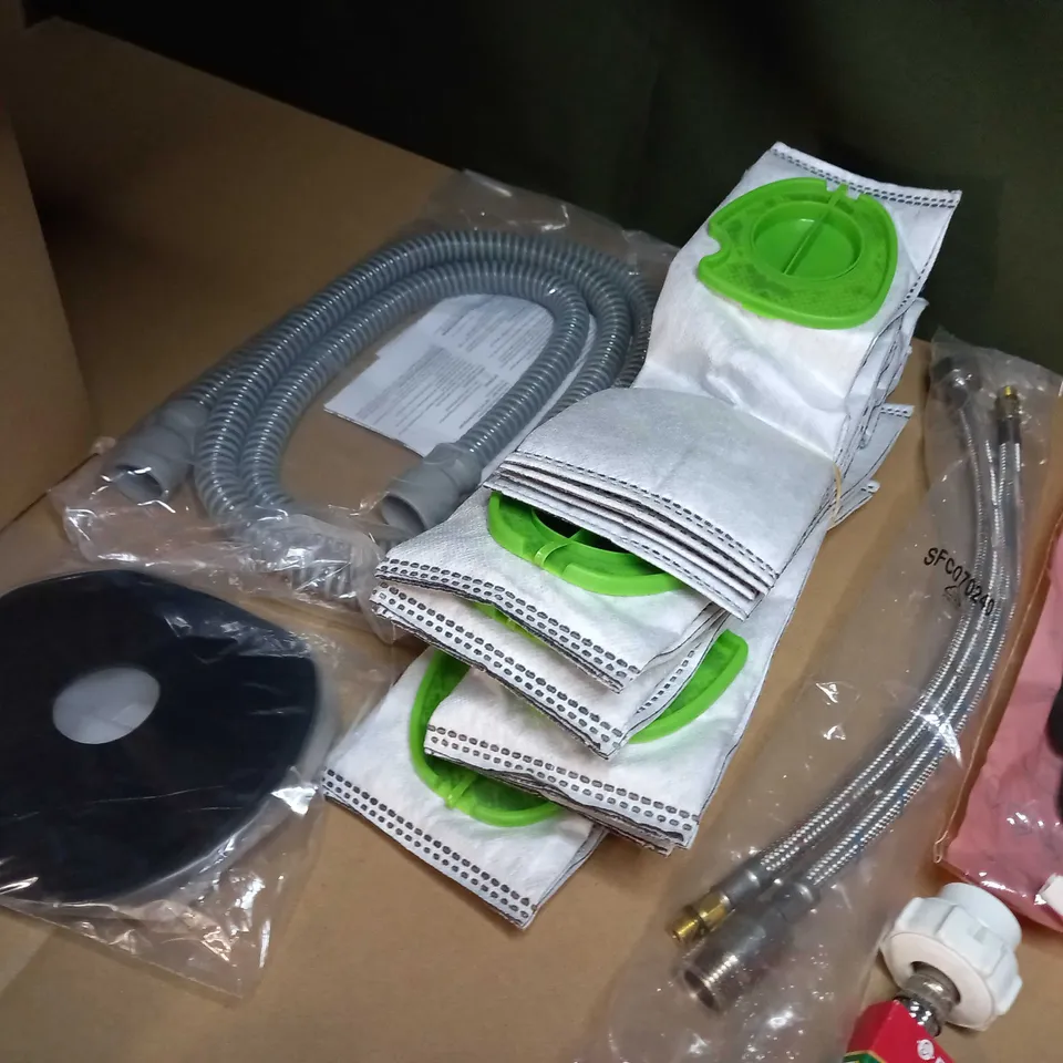 LOT OF APPROX 15 ASSORTED HOUSEHOL/ DIY RELATED ITEMS TO INCLUDE: ALL PURPOSE ADHESIVE, SILICONE, CLICK SEAL