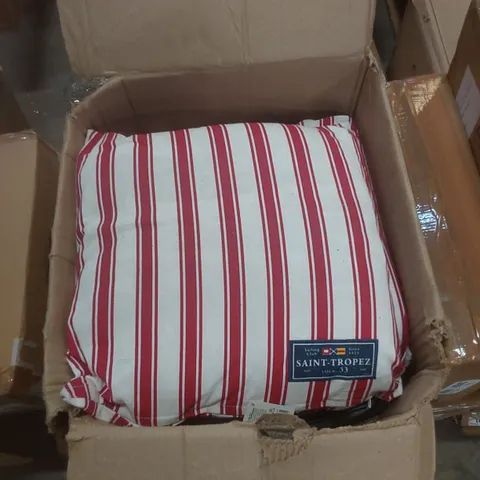 BOX OF APPROX 8 X SAINT-TROPEZ CUSHIONS - RED