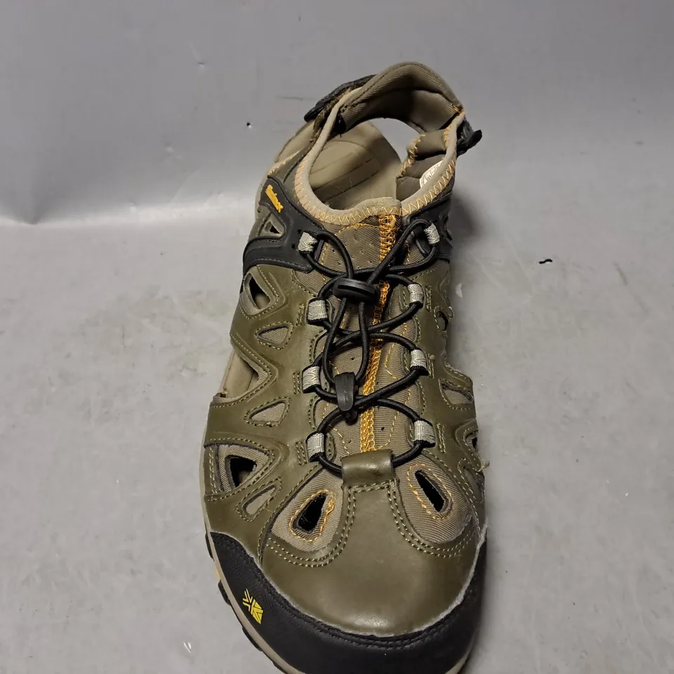 KARRIMOR BROWN ELASTIC SANDALS - UK 11