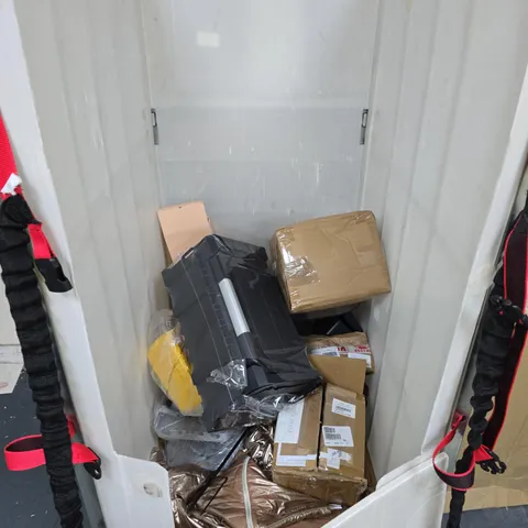 CAGE OF APPROXIMATELY 10 ASSORTED ITEMS INCLUDING TOOLBOX , FITTED SHEETS AND FACIAL CLEANSING BRUSH 