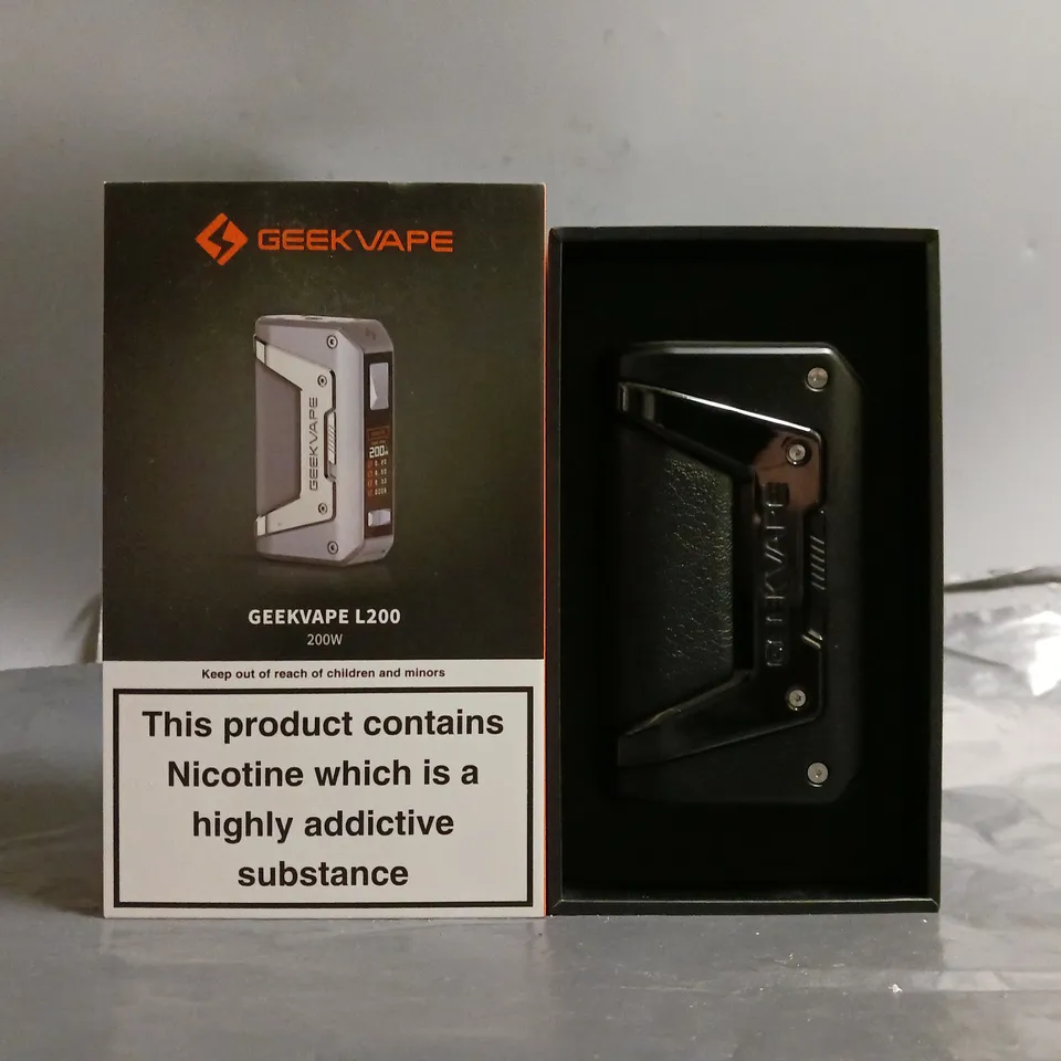 BOXED GEEK VAPE L200 200W 