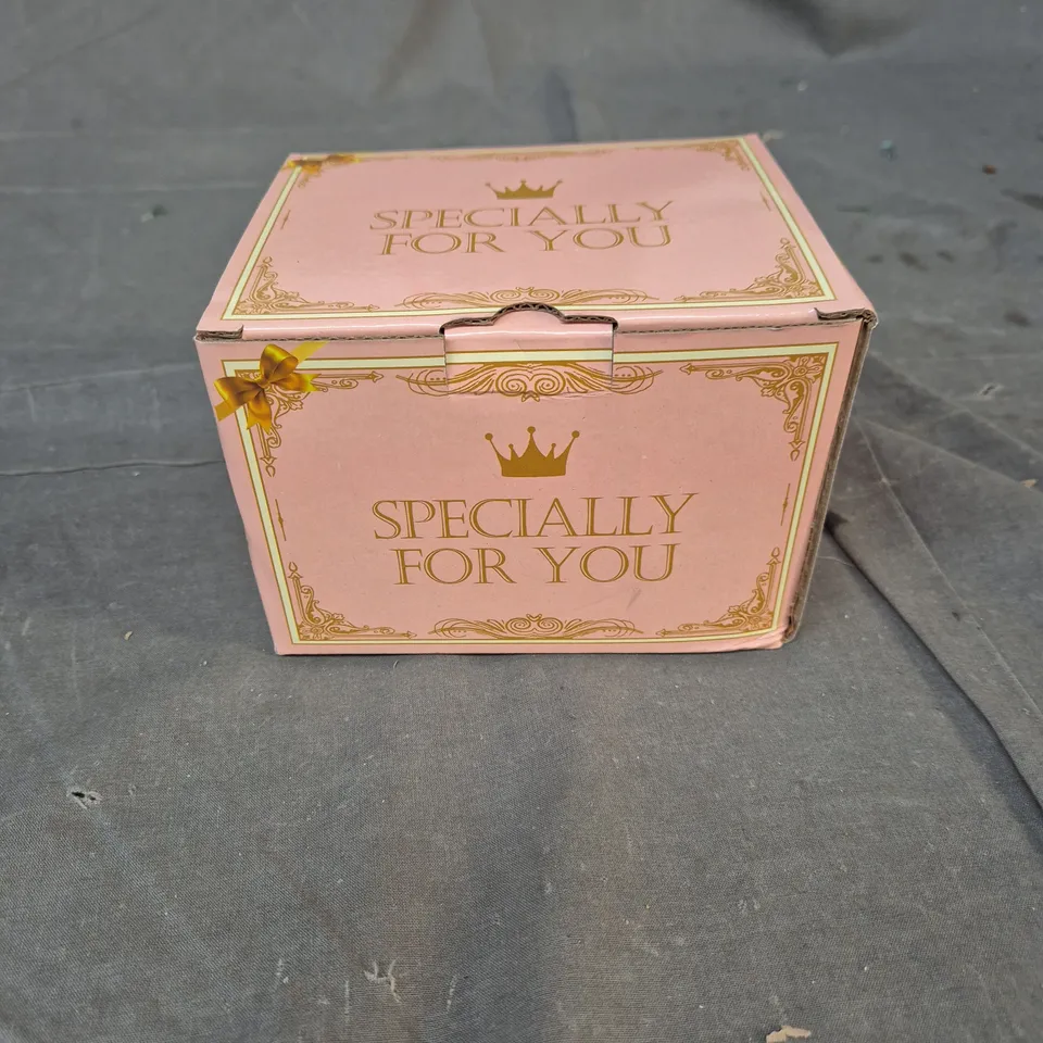 DECORATIVE GLASS TRINKET JAR WITH LID – PINK 'SPECIALLY FOR YOU' GIFT BOX 