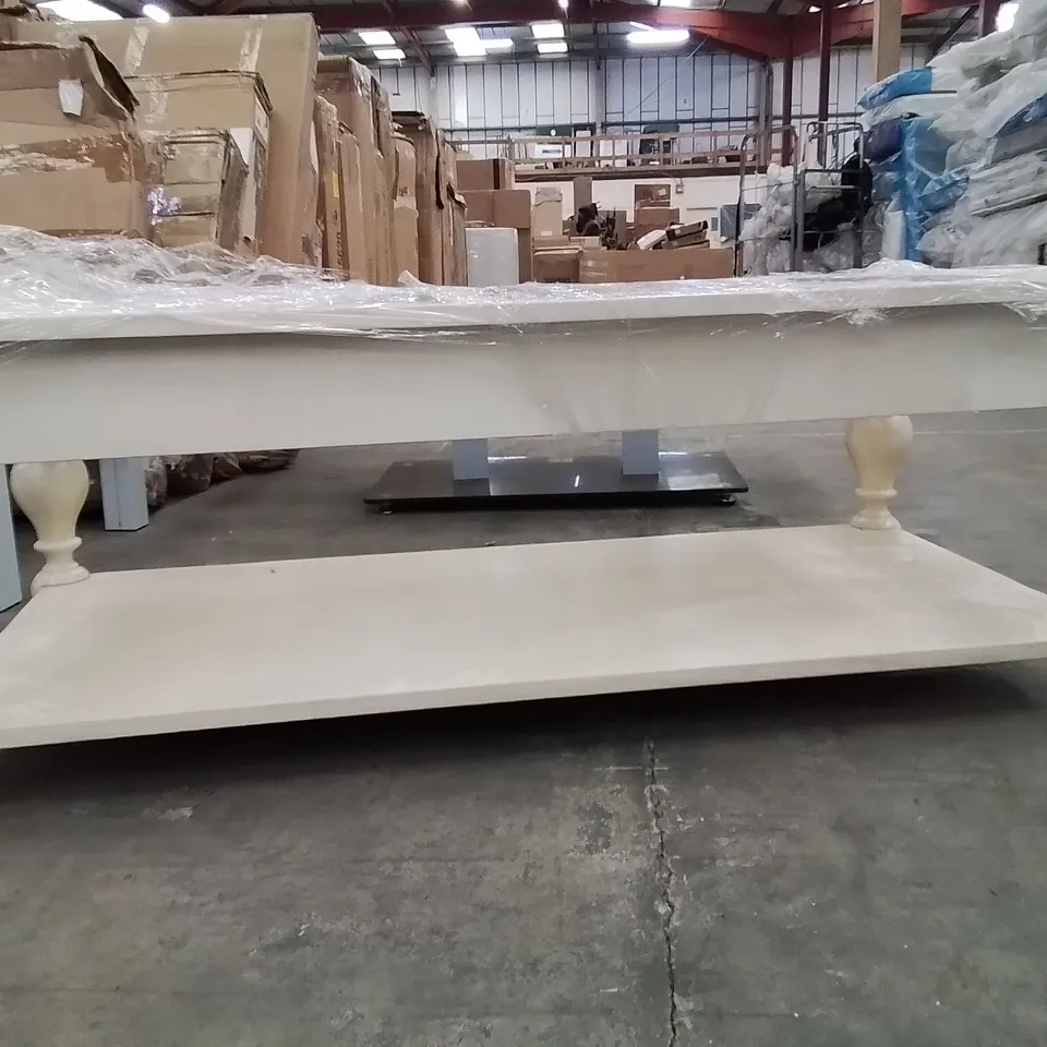 STYLISH DESIGNER WOODEN SIDE/COFFEE TABLE -CREAM-