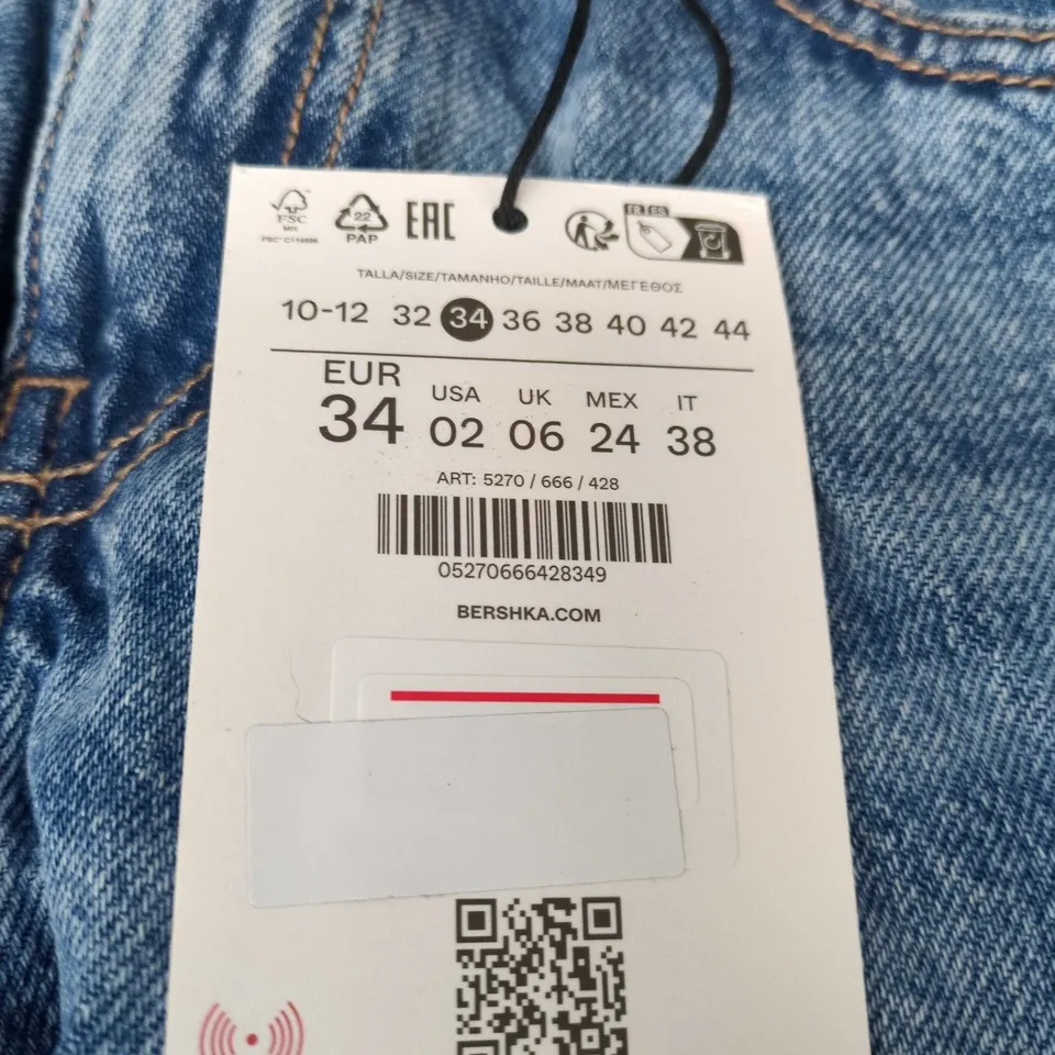 BERSHKA BLUE DENIM JEANS – UK 6 / EU 34, DISTRESSED KNEE