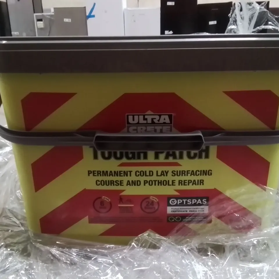 PALLET OF ULTRACRETE TOUGH PATCH POTHOLES REPAIR APPROXIMATELY 27 CASES//EXPIRY DATE 18.05.25 26KG PER CASE