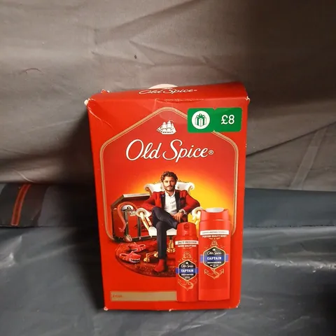 OLD SPICE CAPTAIN GIFT SET – DEODORANT & AFTERSHAVE (RED GIFT BOX)