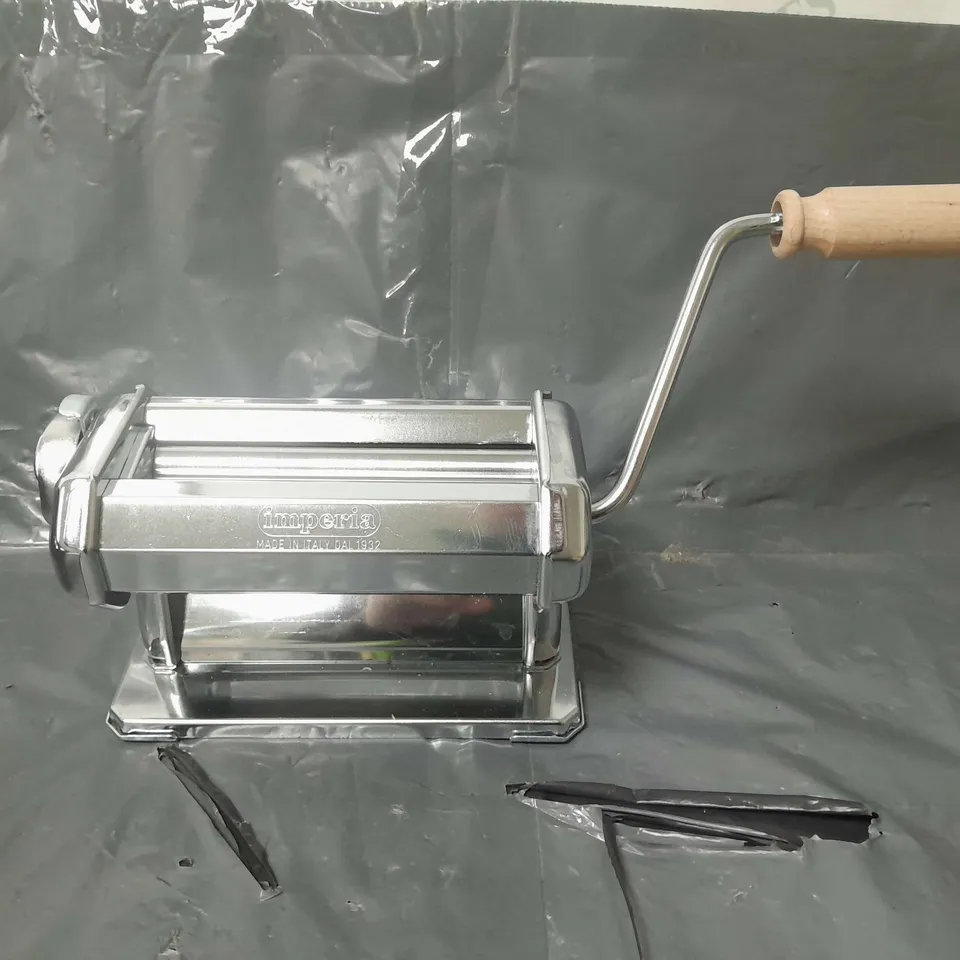 IMPERIA PASTA MAKER