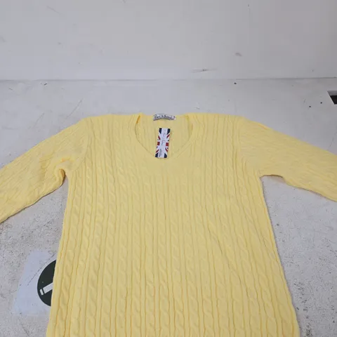 PURE & NATURAL YELLOW CABLE KNIT SWEATER – WOMEN'S KNITWEAR SIZE S/M