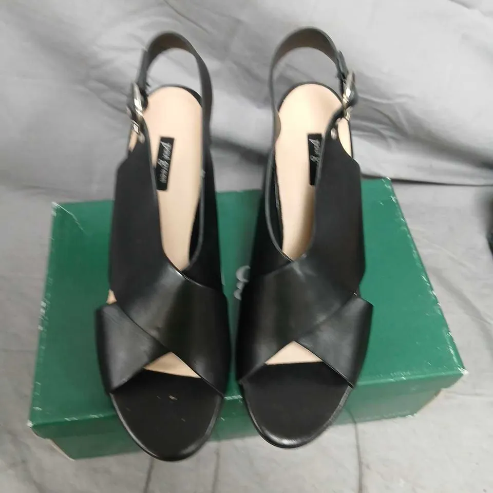 PAUL GREEN BLACK LEATHER SANDALS, UK 7 – OPEN-TOE, ANKLE-STRAP, BLOCK HEEL