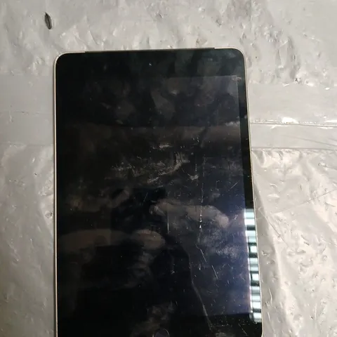 APPLE IPAD MINI 4TH GEN 64GB