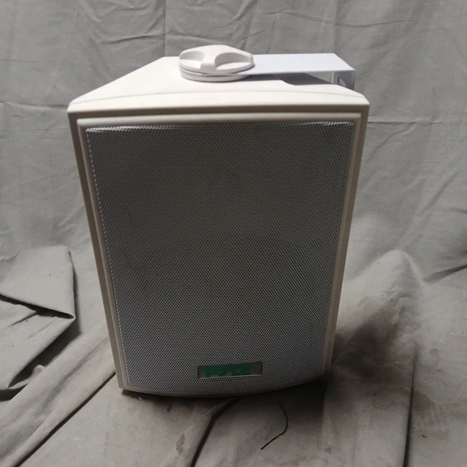 PYLE WEATHERPROOF SPEAKER SYSTEM IN WHITE (PDWR5T)