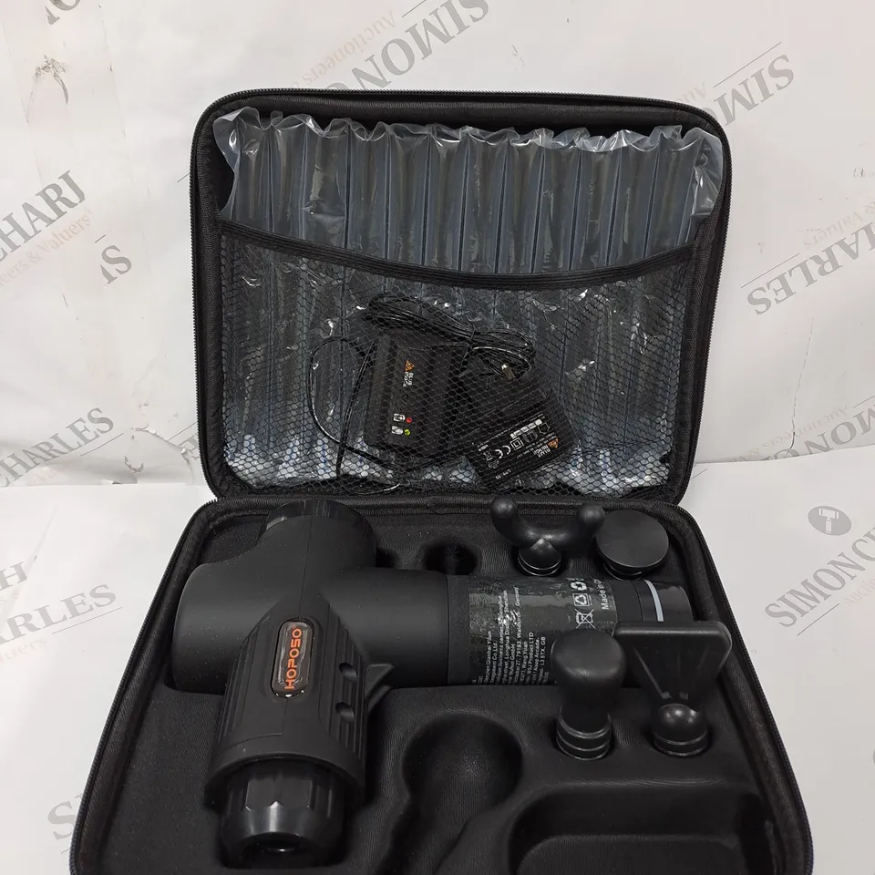 HOPOSO MASSAGE GUN IN BLACK