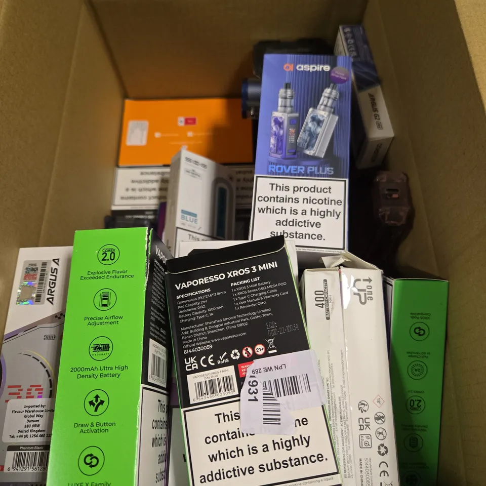 APPROXIMATELY 20 VAPES & E-CIGARETTES TO INCLUDE VAPORESSO, VOOPOO, ASPIRE ETC 