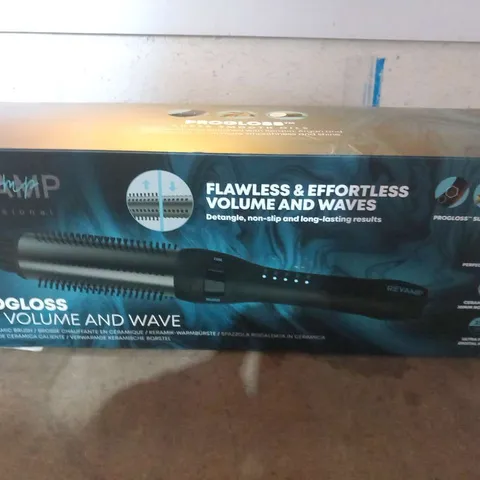 BOXED REVAMP PROGLOSS BIG VOLUME AND WAVE HOT CERAMIC BRUSH