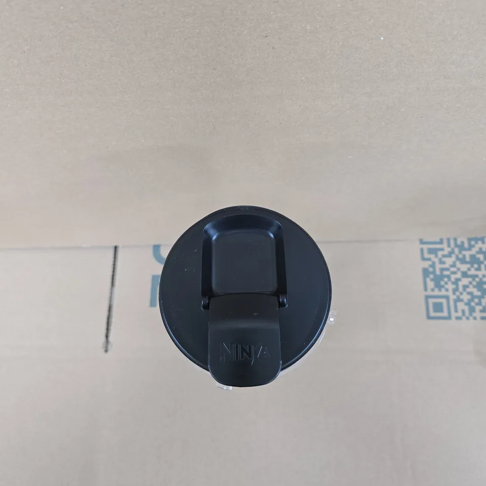 NINJA SHAKER BOTTLE - CLEAR 21 OZ (644 ML) WITH BLACK FLIP-TOP LID