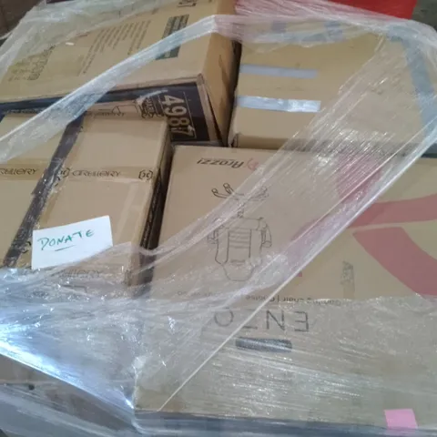 PALLET OF ASSORTED ITEMS INCLUDING GAMING CHAIR, DINING CHAIR, ERGONOMIC CHAIR