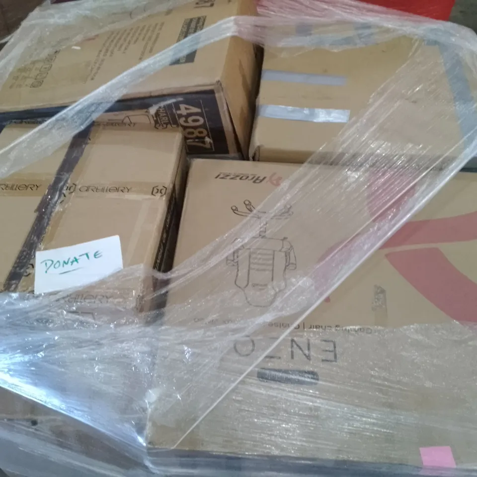 PALLET OF ASSORTED ITEMS INCLUDING GAMING CHAIR, DINING CHAIR, ERGONOMIC CHAIR 