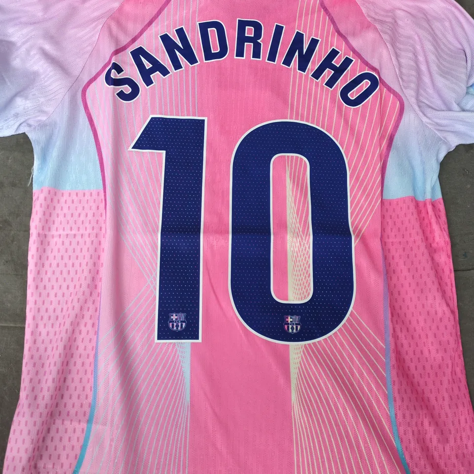 NIKE LIMITED EDITION FC BARCELONA 2025/26 PINK JERSEY SIZE MEDIUM - SANDRINHO NUMBER 10
