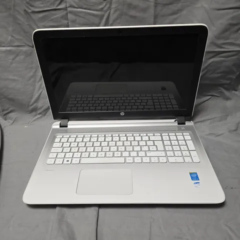 HP PAVILION 15 LAPTOP 