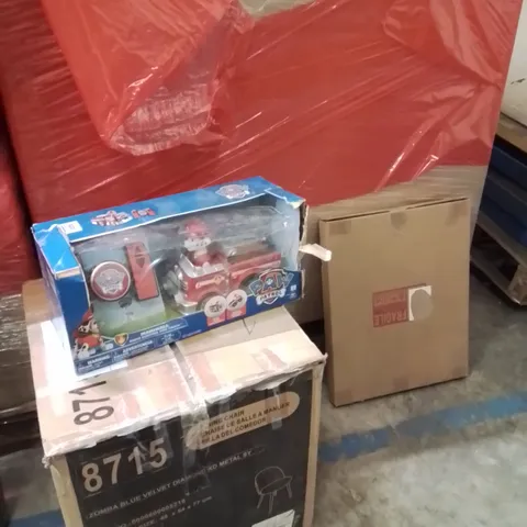PALLET OF ASSORTED HOUSEHOLD GOODS AND PRODUCTS TO INCLUDE;PICTURE FRAME,PAW PATROL TOY,DINING CHAIRS