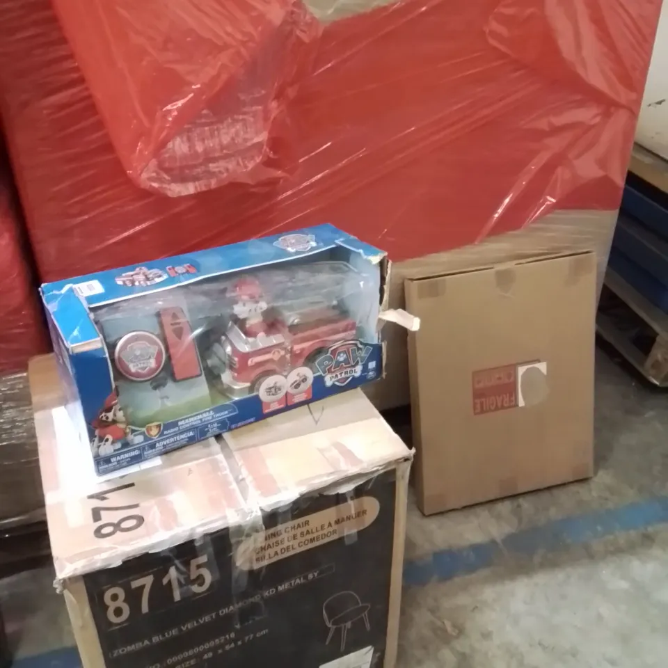 PALLET OF ASSORTED HOUSEHOLD GOODS AND PRODUCTS TO INCLUDE;PICTURE FRAME,PAW PATROL TOY,DINING CHAIRS