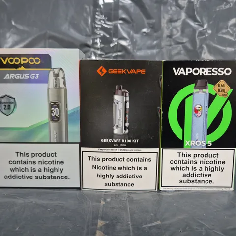 BOX OF APPROXIMATELY 20 ASSORTED VAPING ITEMS AND PRODUCTS TO INCLUDE VAPORESSO, GEEK VAPE, ETC