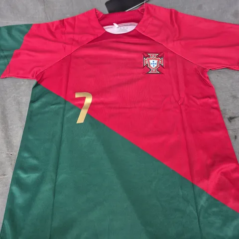 PORTUGAL FC HOME SHIRT AND SHORTS - RONALDO 7 - KIDS - SIZE 26