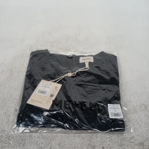 BAGGED ME+EM NAVY JACQUARD SHORT SLEEVE TOP - SIZE 6