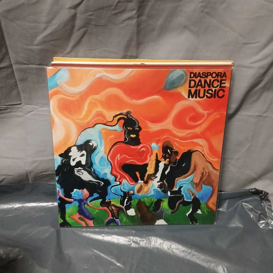 APPROXIMATELY 15 VINYL LP RECORDS – ASSORTED ARTISTS (POP/ROCK/JAZZ)