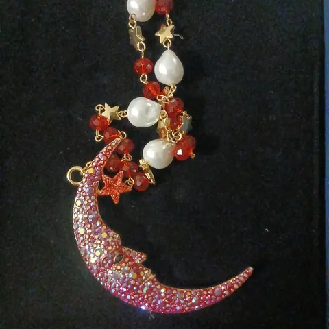 APPROXIMATELY 22 PIECES OF ASSORTED BUTLER AND WILSON JEWELLERY