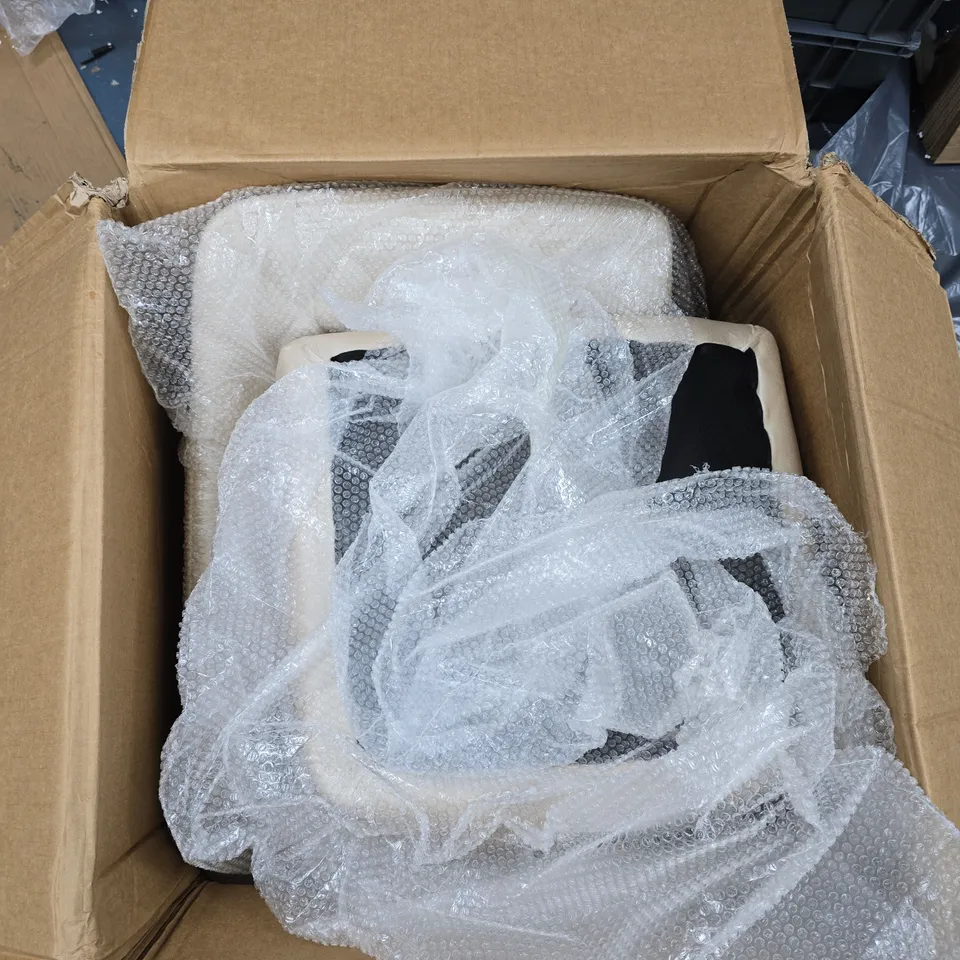 2X CREAM CHAIRS WITH BOLTS AND LEGS