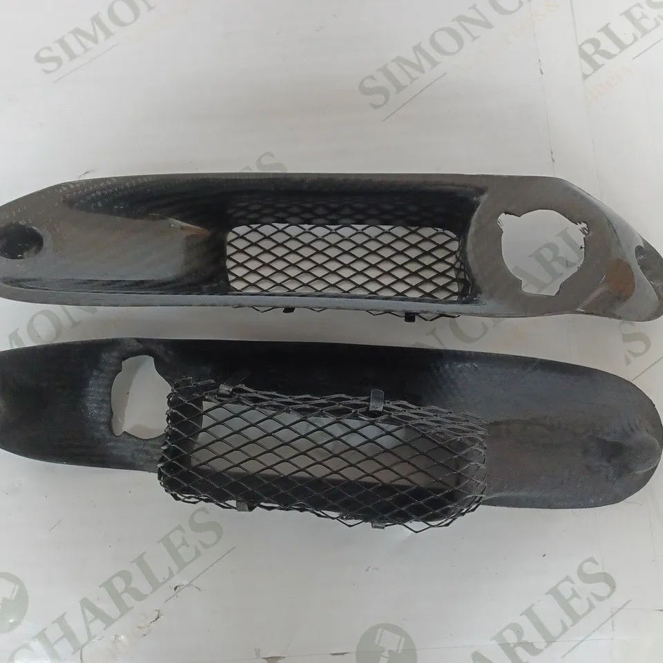 CARBON FIBER  INSERTS TRIM 