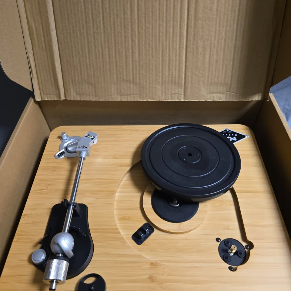MARLEY STIR IT UP WIRELESS TURNTABLE – BLUETOOTH, WOODEN PLINTH