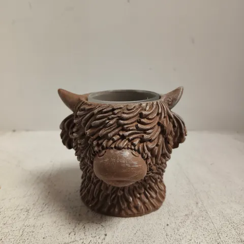 NEXT HAMISH THE HIGHLAND COW SCENTED CANDLE