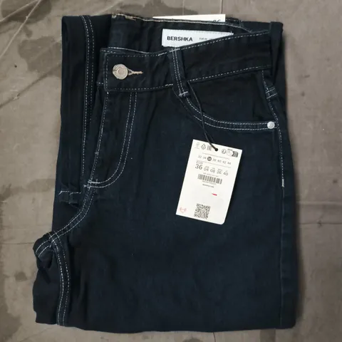 BERSHKA BAGGY BARREL JEANS IN DARK BLUE SIZE UK 08