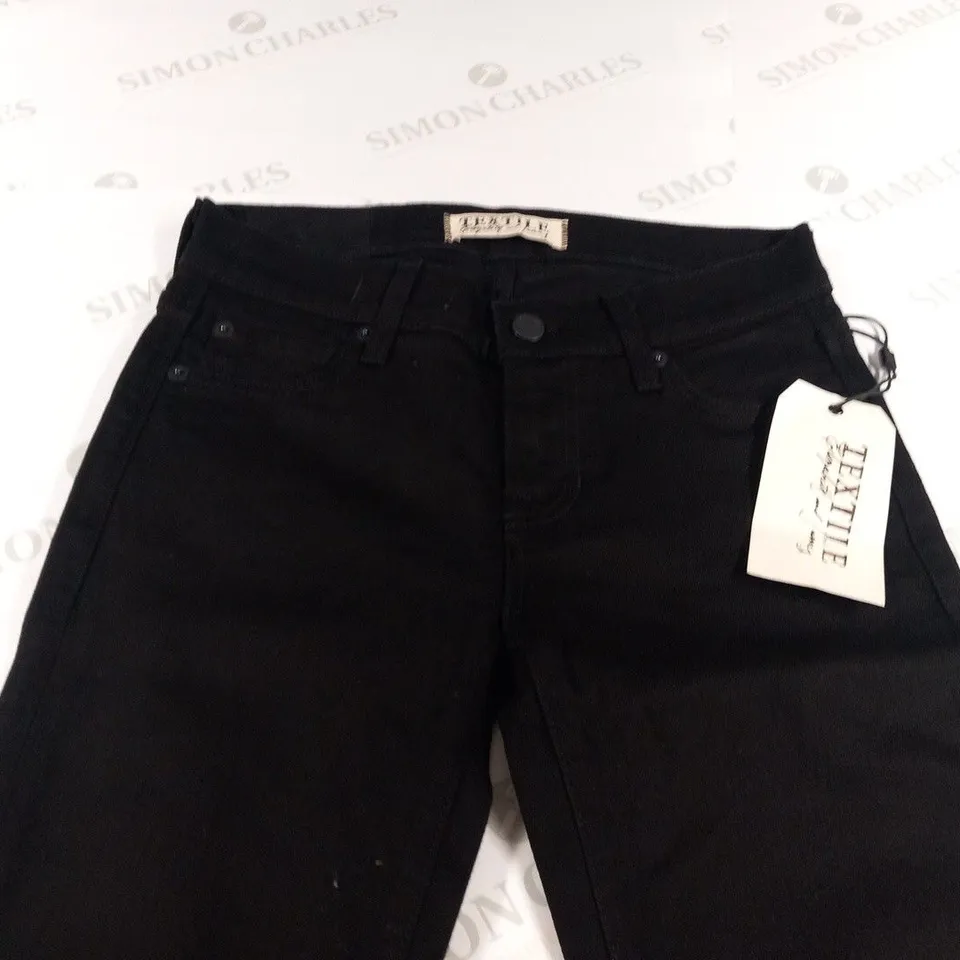 TEXTILE ELIZABETH AND JAMES OZZY LADIES ONYX JEANS SIZE 26