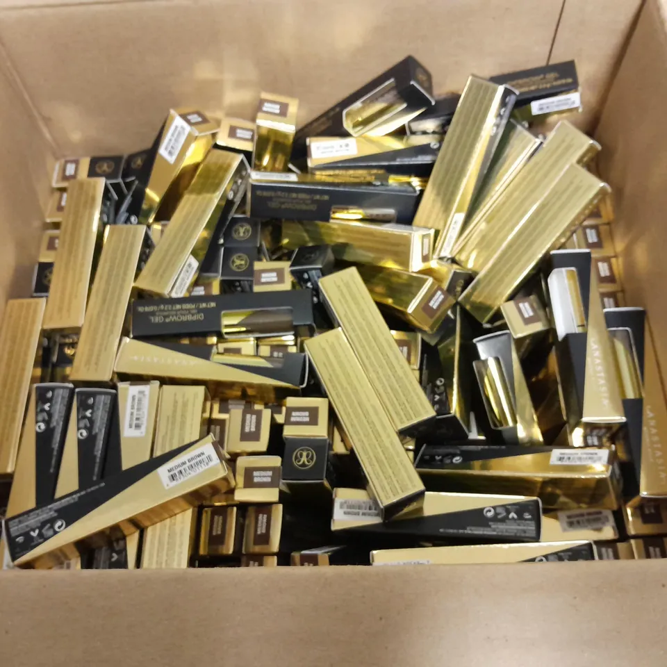 LARGE QUANTITY OF ANASTASIA DIP BROW GEL 2.2G IN MEDIUM BROWN