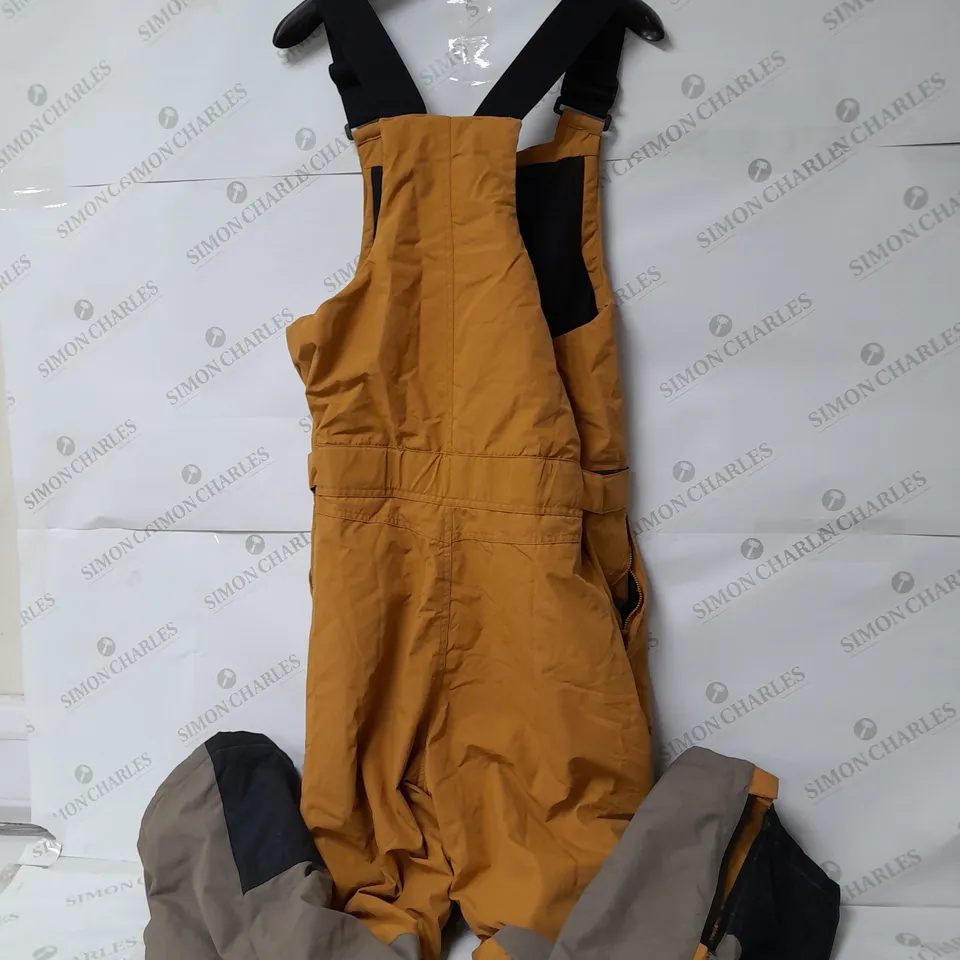 AMAZON ESSENTIALS PADDED DUNGAREES IN LIGHT BROWN SIZE L