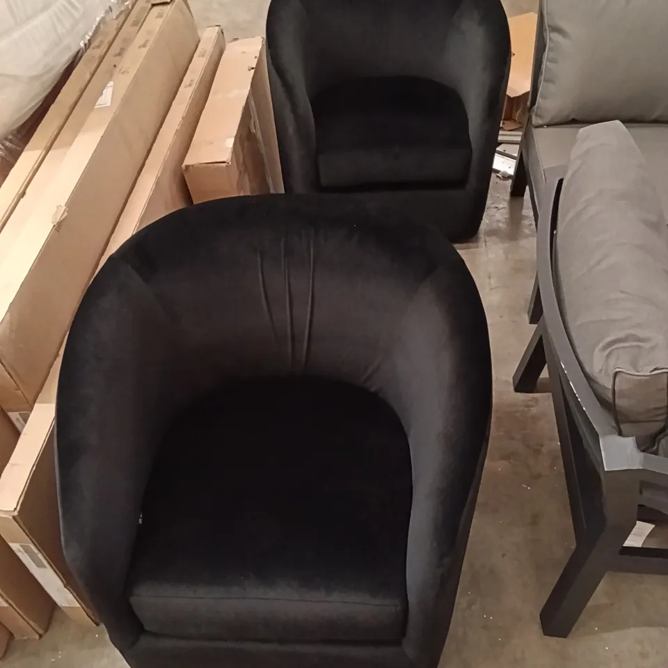 LIVING ROOM CHAIRS (SET OF 2) - BLACK 