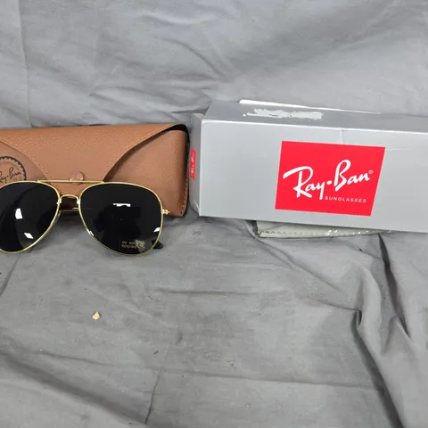RAY-BAN AVIATOR SUNGLASSES WITH LEATHER CASE AND BOX