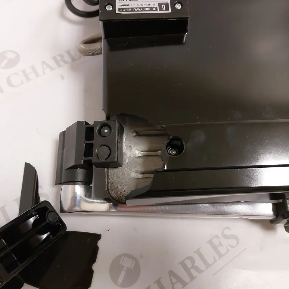 AIGOSTAR STAINLESS STEEL PANINI MAKER