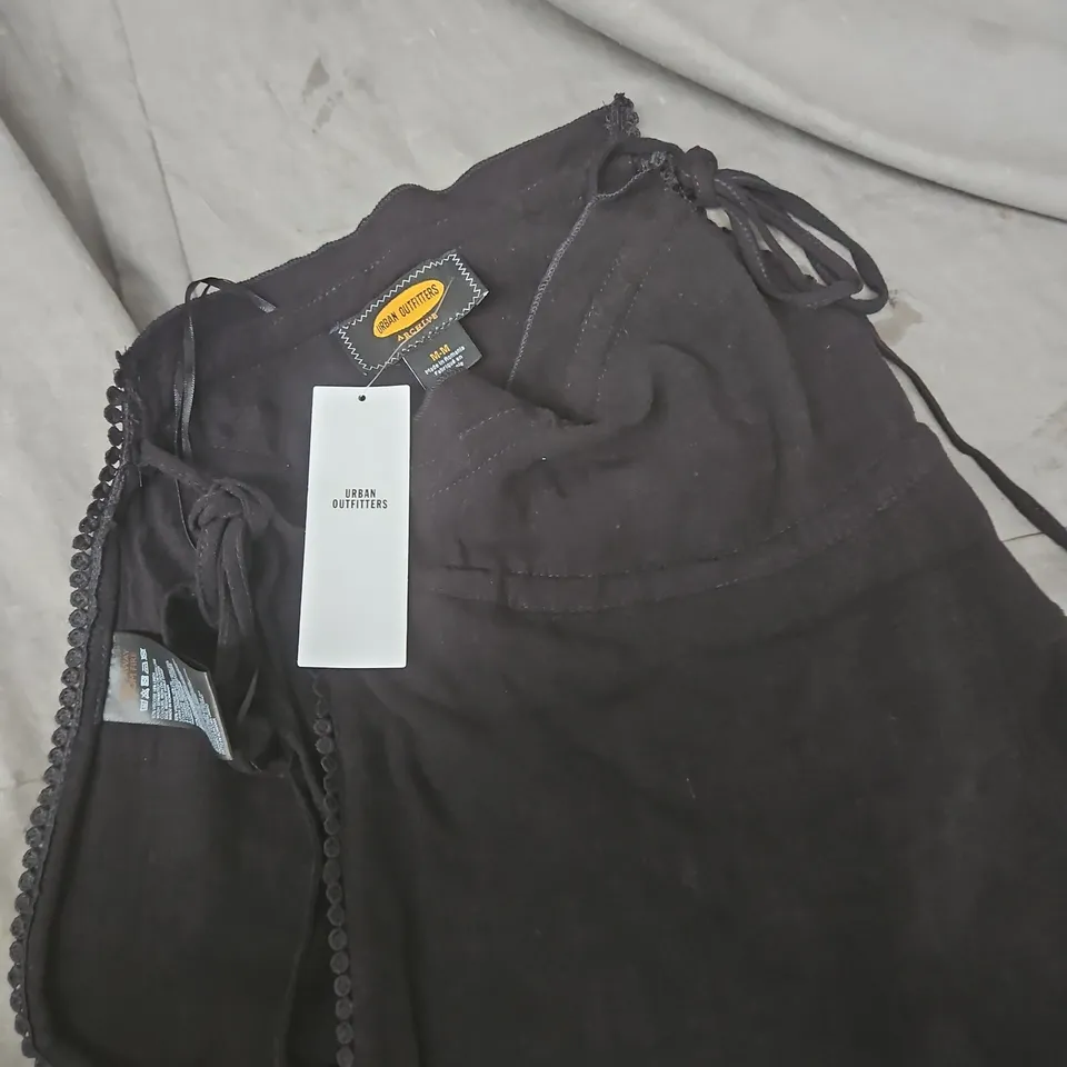 URBAN OUTFITTERS BLACK WOMENS TOP - 