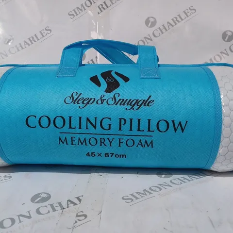 SLEEP & SNUGGLE MEMORY FOAM COOLING PILLOW