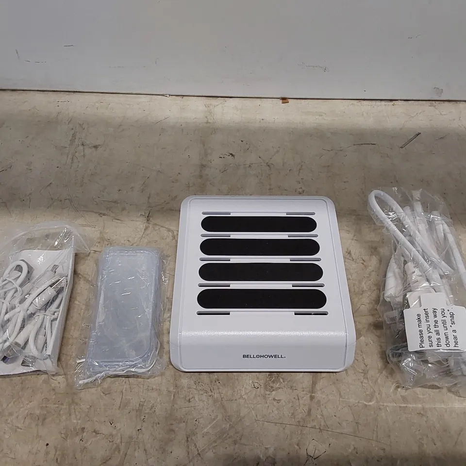 BOXED BELL & HOWELL MULTI DEVICE USB CHARGING STATION (1 BOX)