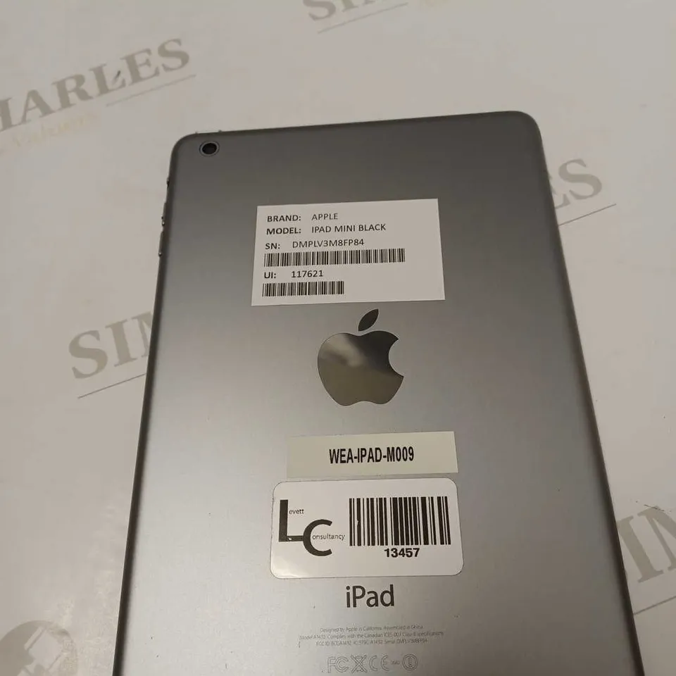 APPLE BLACK IPAD MINI DMPLV3M8FP84