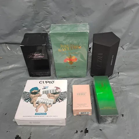 APPROXIMATELY 8 ASSORTED BOXED FRAGRANCES TO INCLUDE - ABERCROMBIE & FITCH, ALTRA JASMIN XXX, JUDY VIVID, ETC. 