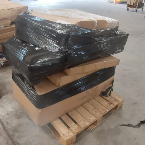 PALLET CONTAINING ASSORTED GARDEN FURNITURE PARTS